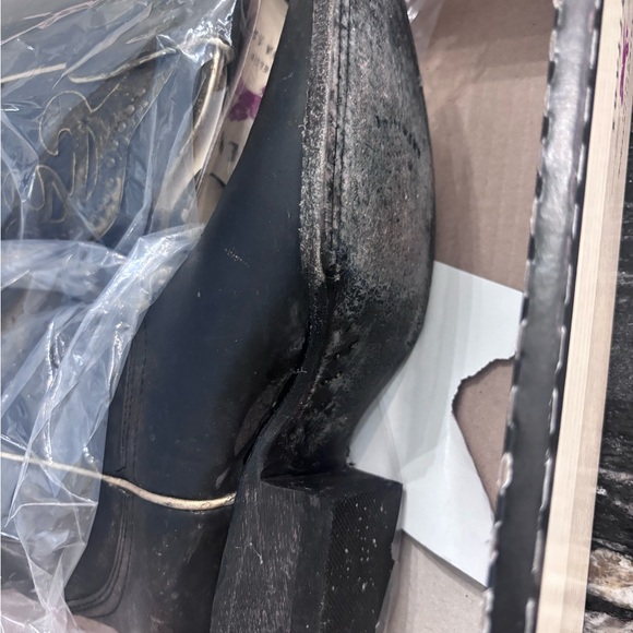 Idyllwind Black Western Boots with Square Toe and Decorative Stitching - Picture 3 of 3